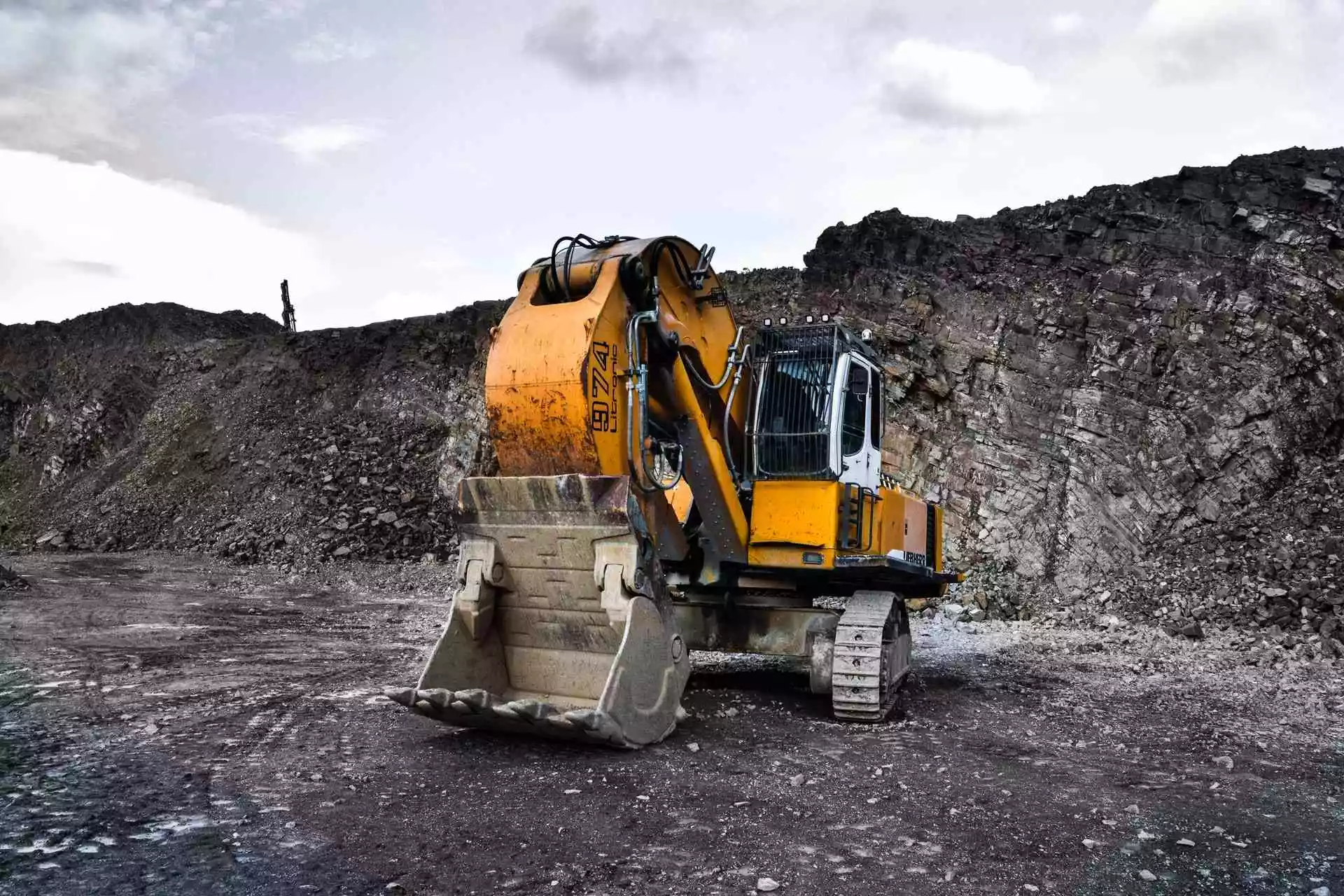 industrial special plant insurance for diggers, dozers and tippers
